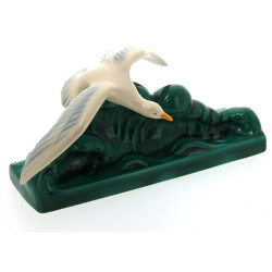 "Mouette sur la vague", sujet en faïence