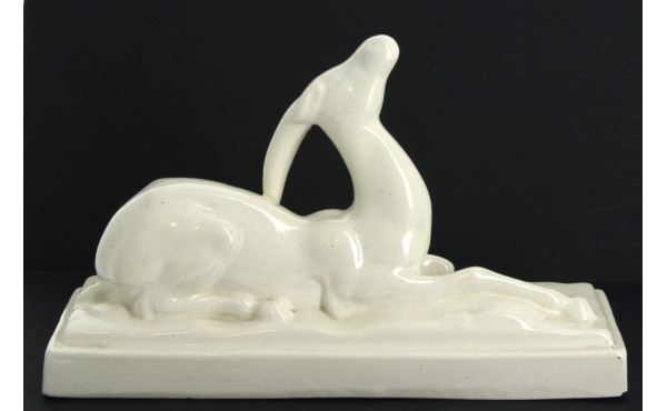 ANTILOPE - Sujet en faïence émaillée crè