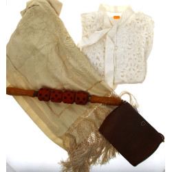 Etole ancienne en soie ivoire brodée de 