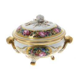 LIMOGES - Soupière couverte en porcelain