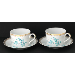 LIMOGES - Paire de tasses déjeuner avec 