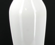 Haut vase décoratif en porcelaine blanch