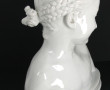 Buste de fillette en porcelaine blanche,