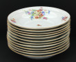 Service de table en porcelaine blanche e