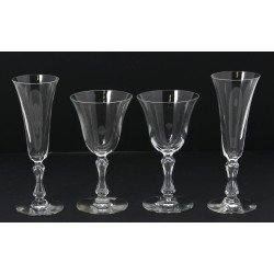 SAINT-LOUIS - 14 flûtes à champagne en c