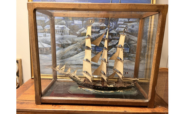 Maquette d'un trois mâts, toutes voiles 