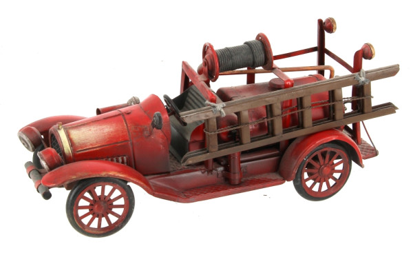 Véhicule automobile des années 20 équipé