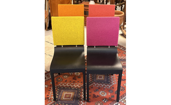 4 chaises Finn éditions Ligne Roset d'ap