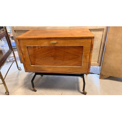 Meuble bar sur roulettes en placage d'ac