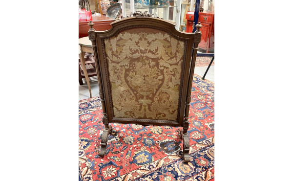 Pare-feu de style Henri II, à montants 