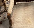 Fauteuil de style Louis XVI en bois natu