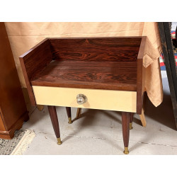 Petit chevet des années 60 en bois et st