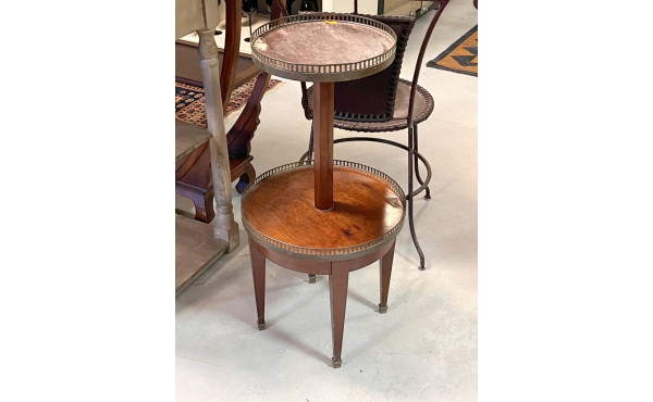 Serviteur muet de forme circulaire à deu