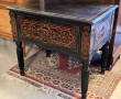 Meuble Napoléon III en bois noirci et dé