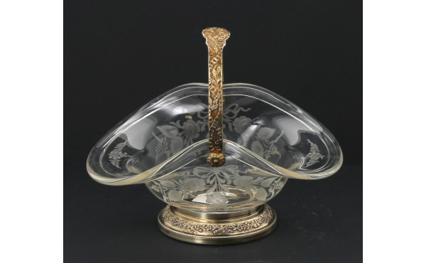 Petit panier à anse en verre gravé de fl