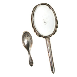 Petite brosse de bébé ancienne en argent