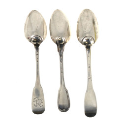 Trois petites cuillères anciennes en arg