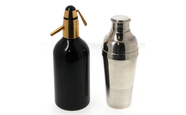 GALLIA - Shaker en métal argenté, H 25,5