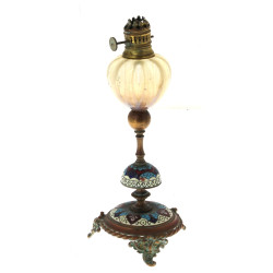 Petite lampe à pétrole en métal émaillé 