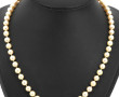 Collier de 69 perles en shoker, fermoir 
