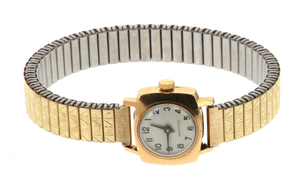 Montre de dame boîtier or jaune 18 cts, 