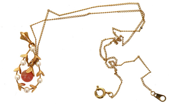 Pendentif en or jaune 18 cts, poinçon tê