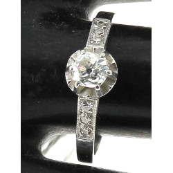 FRAIS REDUITS A 15 % - Bague en platine,