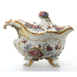 Soupière rocaille en faïence fine, base 