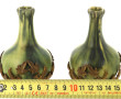 Paire de vases miniatures en grès vert e