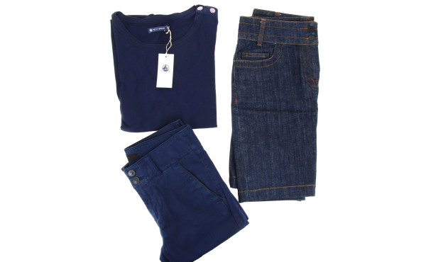Lot de 4 articles femme : 1 pantalon chi
