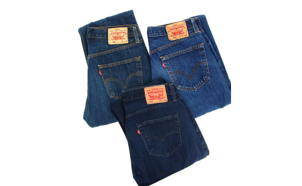 LEVI’S - 3 Jeans modèle 501, taille : 2 