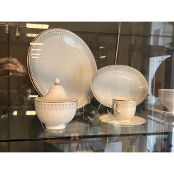 Service de table en porcelaine blanche, 