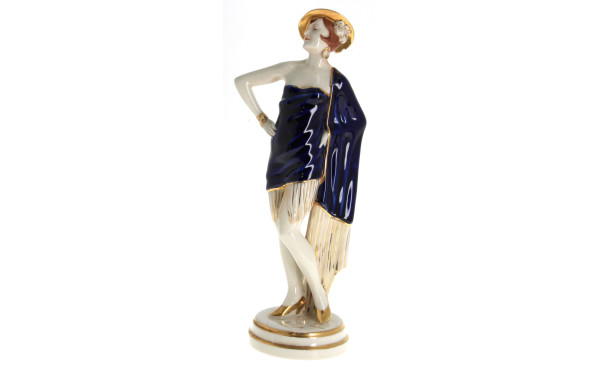 "Femme Charleston", grand sujet en porce