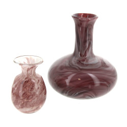 Deux vases en verre marbré dans les tons