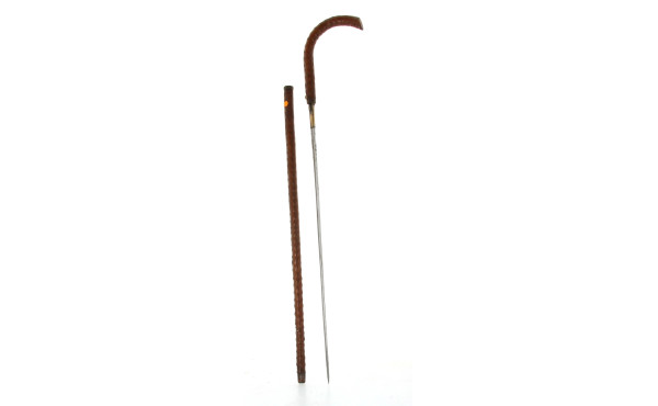 Canne épée, lame triangulaire, bois de r