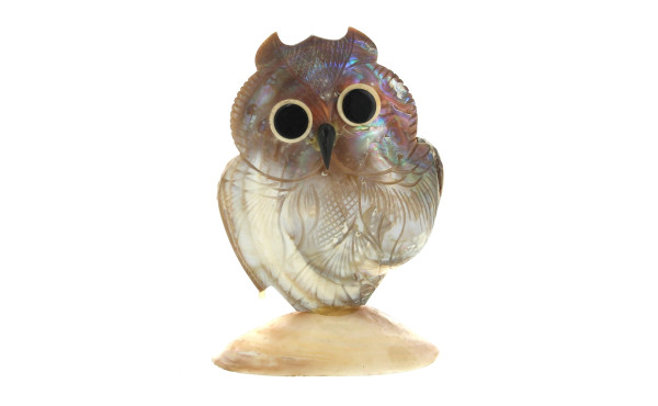 Vase hibou en nacre, H 16 cm