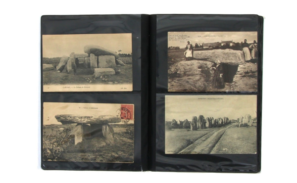 DOLMENS et MENHIUR - album de 48 CPA (o