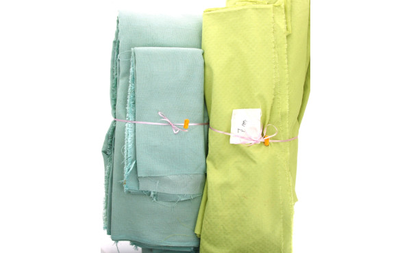 Lot de coupons de tissu en 2 modèles (ve