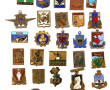 38 insignes de la Marine la plupart sans