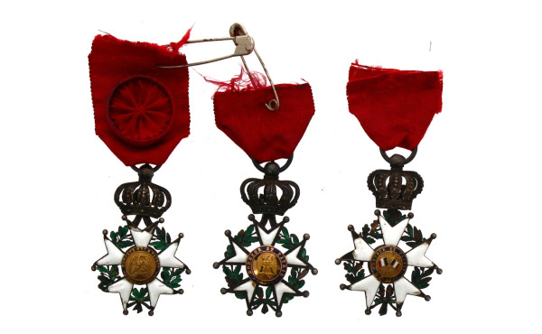 LEGION D'HONNEUR - 3 médailles époque Na