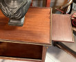 Table desserte en acajou et laiton, styl