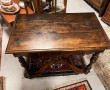 Table ancienne de style Louis XIII, ouvr