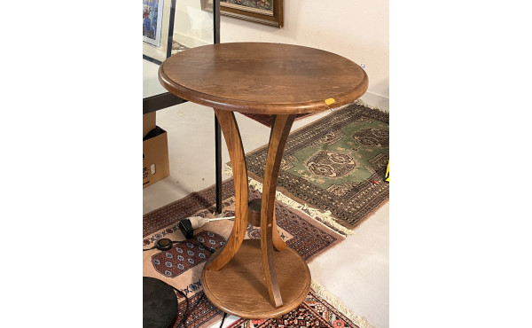 Guéridon rond des années 40 en bois frui