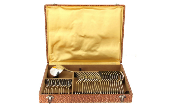 Ménagère en métal argenté ART DECO compr
