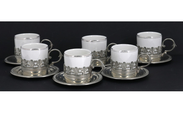 6 tasses à moka en porcelaine blanche fi