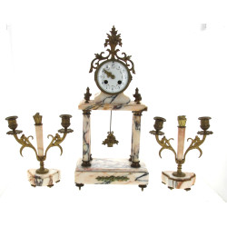 Garniture de cheminée en marbre de coule