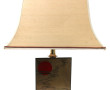 Pied de lampe à section rectangulaire à 