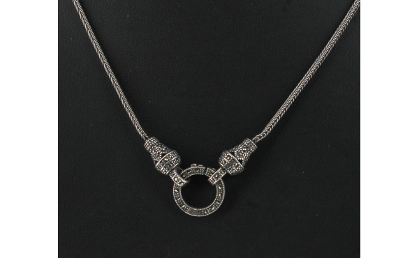 Collier en argent 925ème à motif central