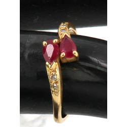 Bague en or jaune 18 cts, poinçon tête d