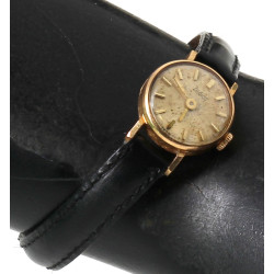 ZODIAC - Montre bracelet de dame boîtier